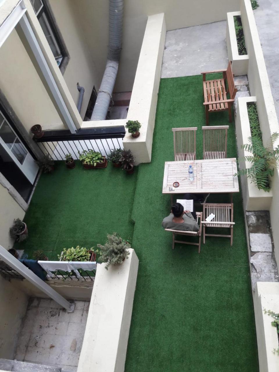 จัสต์ ลิสบอน Hostel ภายนอก รูปภาพ