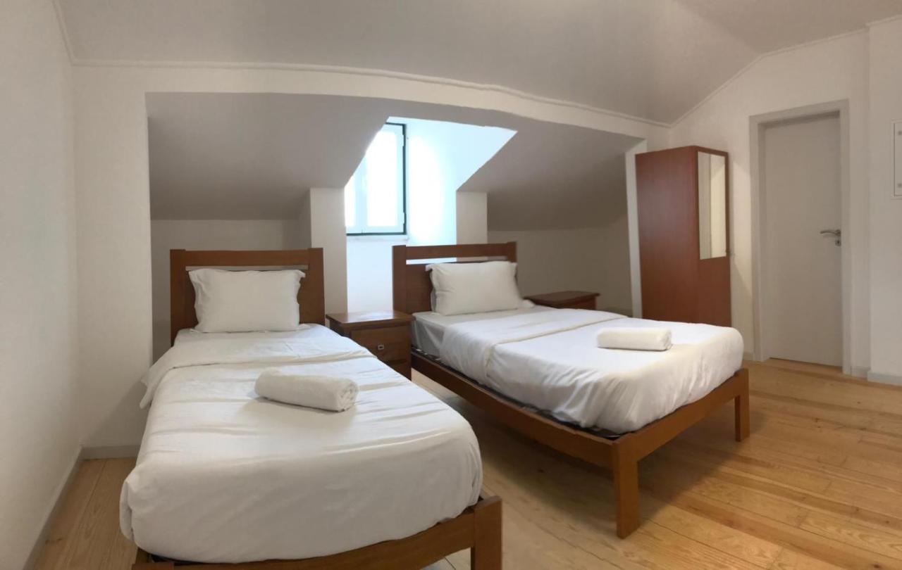 จัสต์ ลิสบอน Hostel ภายนอก รูปภาพ