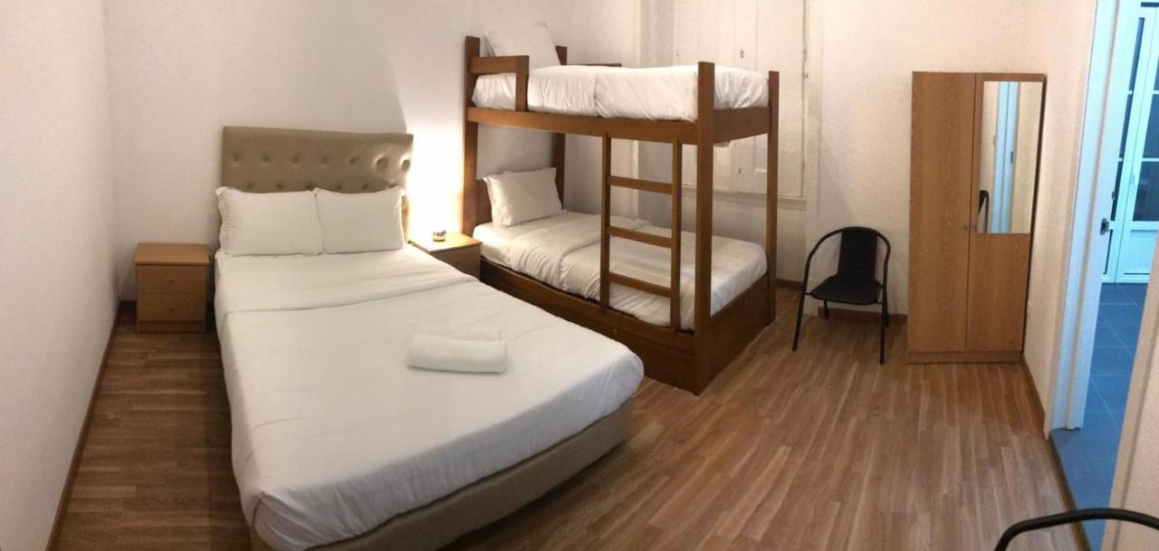 จัสต์ ลิสบอน Hostel ภายนอก รูปภาพ